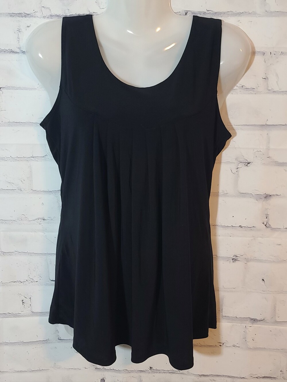 Carol Little Black Pleated Scoop Neck Sleeveless Knit Tank Top S